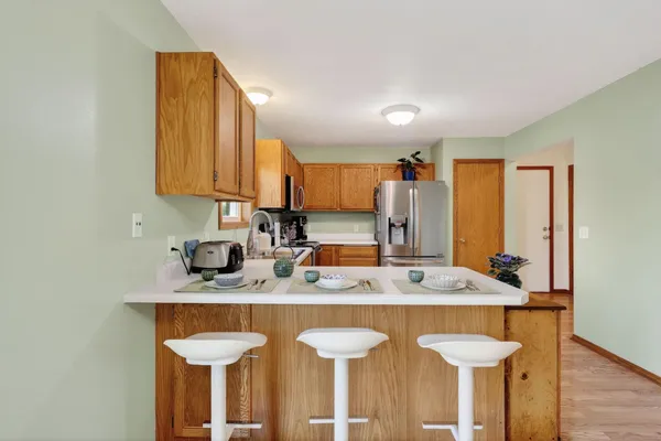 $450,000 | 1117 Glacier Hill Drive, Madison, WI 53704