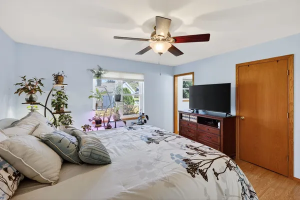 $450,000 | 1117 Glacier Hill Drive, Madison, WI 53704