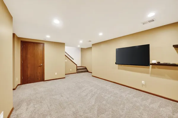 $450,000 | 1117 Glacier Hill Drive, Madison, WI 53704