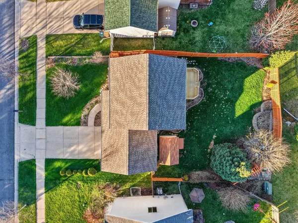 $450,000 | 1117 Glacier Hill Drive, Madison, WI 53704
