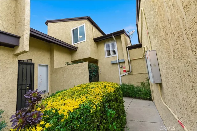 $349,999 | 650 Parkview Drive, Lake Elsinore, CA 92530