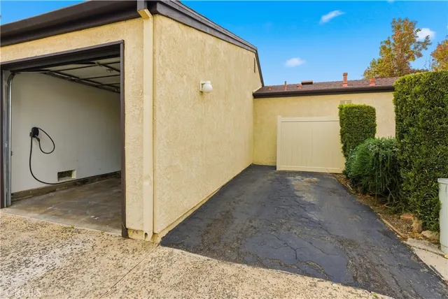 $349,999 | 650 Parkview Drive, Lake Elsinore, CA 92530
