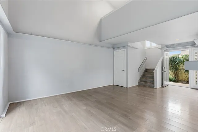 $349,999 | 650 Parkview Drive, Lake Elsinore, CA 92530