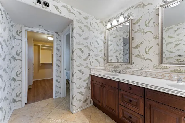 $4,400 | 31 Look Out Lane, Tustin, CA 92782