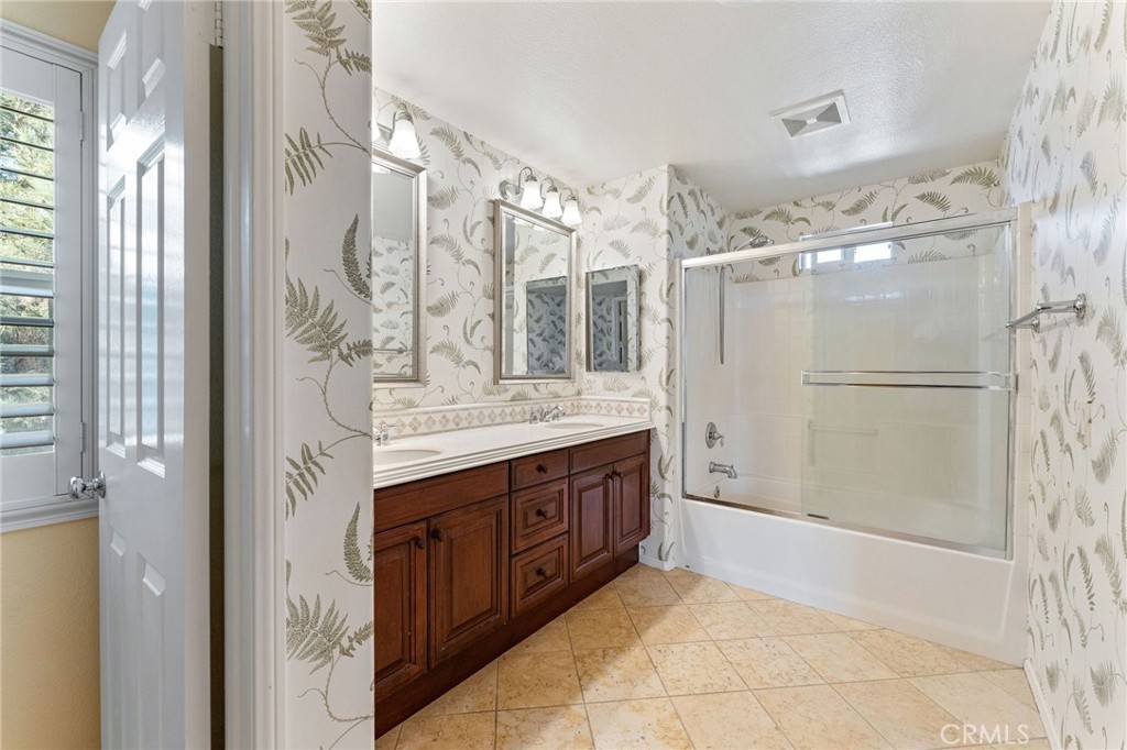 31 Look Out Lane Tustin, CA 92782 - Photo 22 of 29