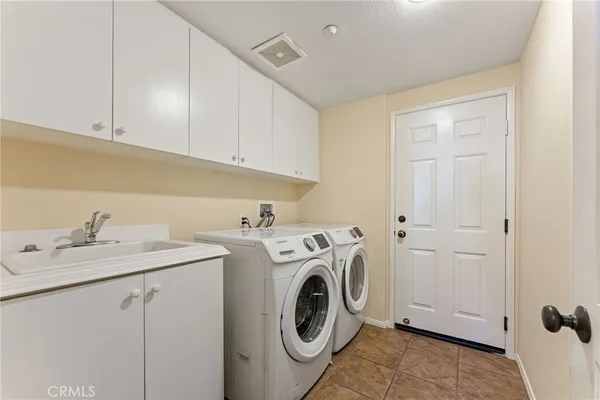 $4,290 | 31 Look Out Lane, Tustin, CA 92782