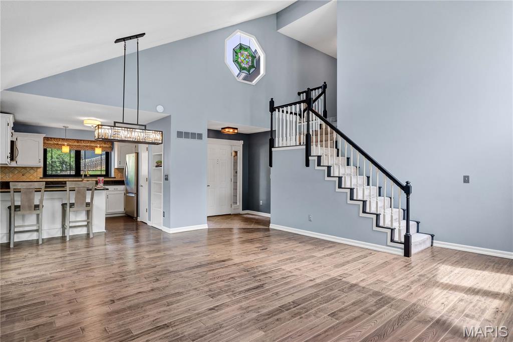 716 Ginger Wood Court Ballwin, MO 63021 - Photo 5 of 21