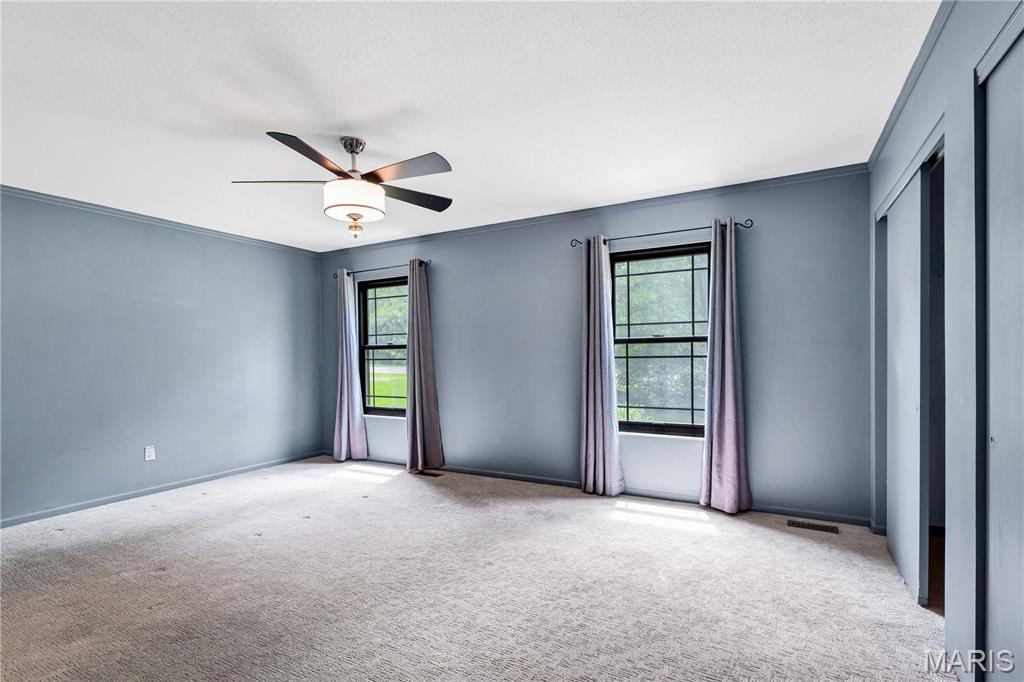 716 Ginger Wood Court Ballwin, MO 63021 - Photo 8 of 21