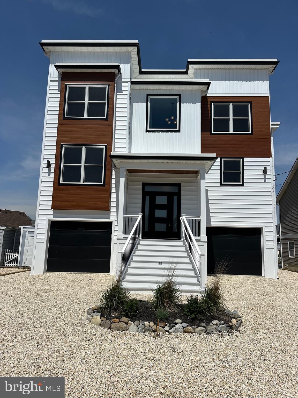 28 Nancy Drive Manahawkin, NJ 08050 - Photo 2 of 89