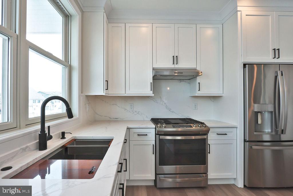 28 Nancy Drive Manahawkin, NJ 08050 - Photo 63 of 89