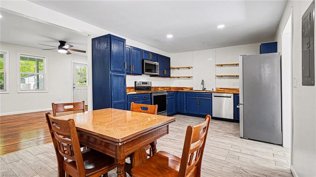 1205 Denny Street High Point, NC 27262 - Photo 3 of 29