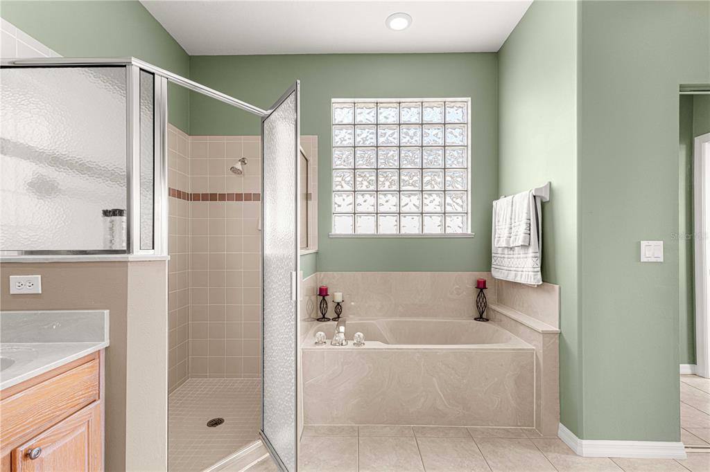 9882 Southwest 89th Ln Road Ocala, FL 34481 - Photo 40 of 47 Gallery Image 40