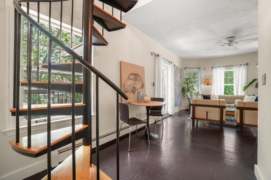 126 Kilsyth Road, Unit 3 Boston, MA 02135 - Photo 12 of 34