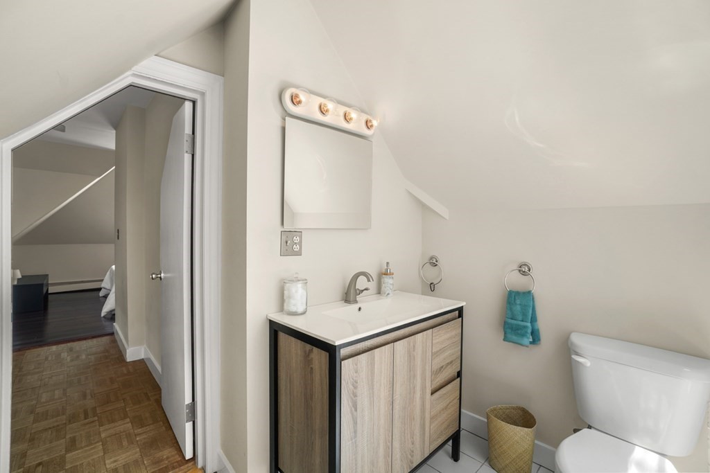 126 Kilsyth Road, Unit 3 Boston, MA 02135 - Photo 18 of 34