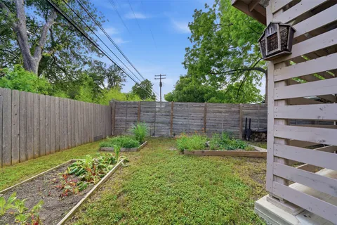 $525,000 | 1317 Corona Drive, Austin, TX 78723