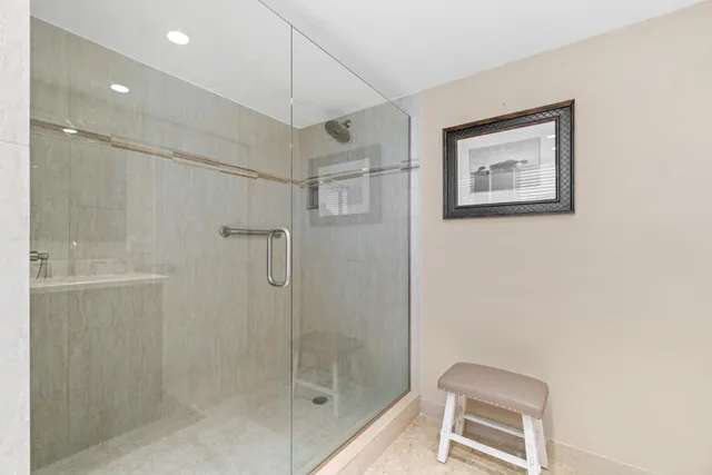 $700,000 | 500 Ocean Drive, Unit W2B, Juno Beach, FL 33408