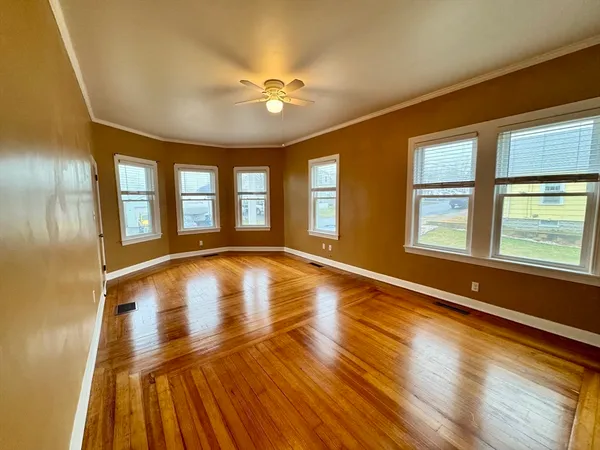 $2,000 | 15 Clara Street, Unit 1, New Bedford, MA 02744