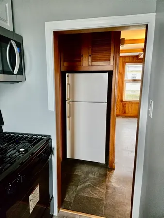 $2,000 | 15 Clara Street, Unit 1, New Bedford, MA 02744