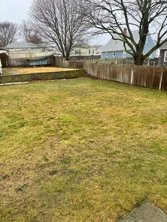 $2,000 | 15 Clara Street, Unit 1, New Bedford, MA 02744