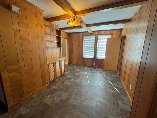 $2,000 | 15 Clara Street, Unit 1, New Bedford, MA 02744