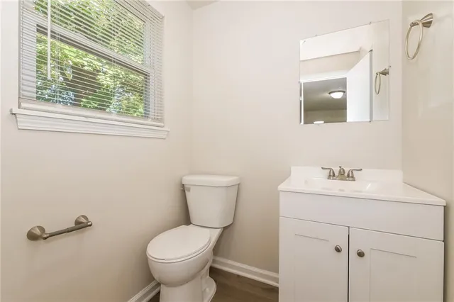 $2,270 | 5120 Goodman Lane, Mission, KS 66202