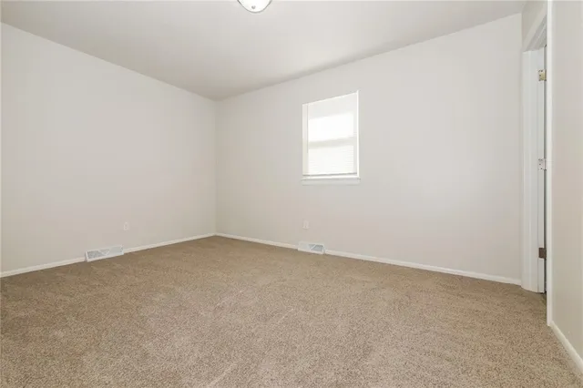 $2,270 | 5120 Goodman Lane, Mission, KS 66202