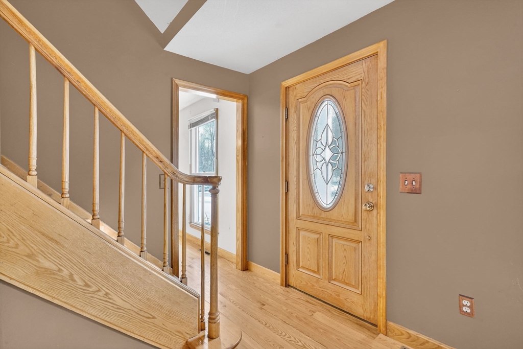 153 Prospect St Extension Westfield, MA 01085 - Photo 15 of 33