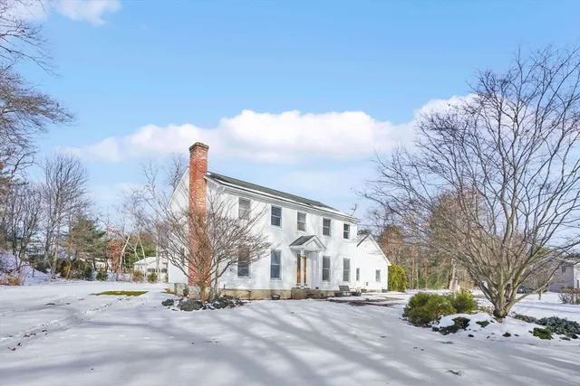 $450,000 | 153 Prospect St Extension, Westfield, MA 01085