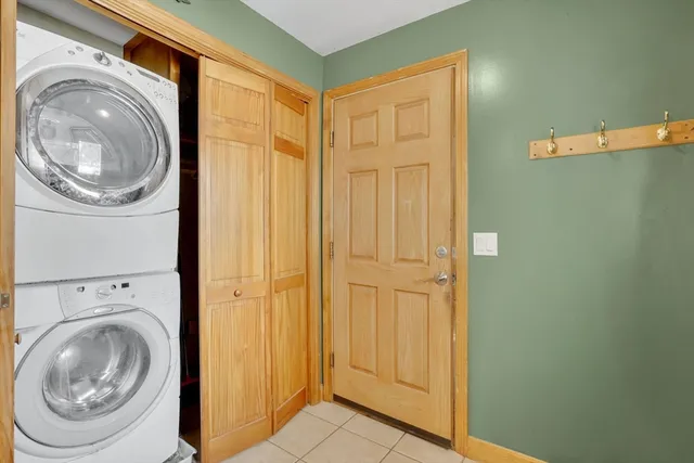 $450,000 | 153 Prospect St Extension, Westfield, MA 01085