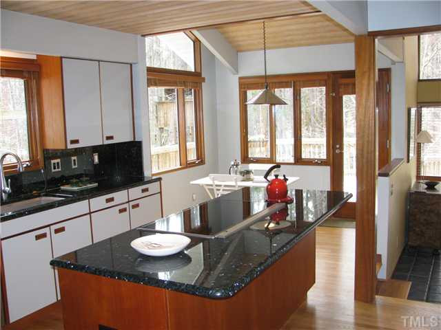 10309 Grafton Road Raleigh, NC 27615 - Photo 10 of 22 Kitchen