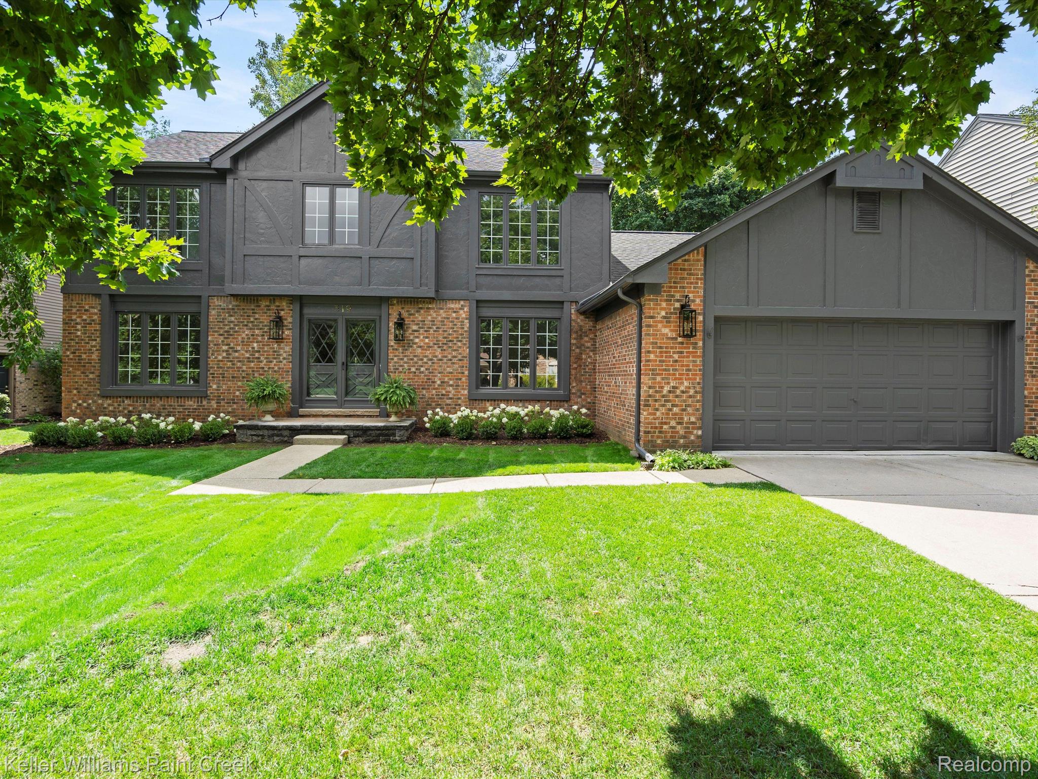 319 Lake Forest Road Rochester, MI 48309 - Photo 3 of 42 Gallery Image 3