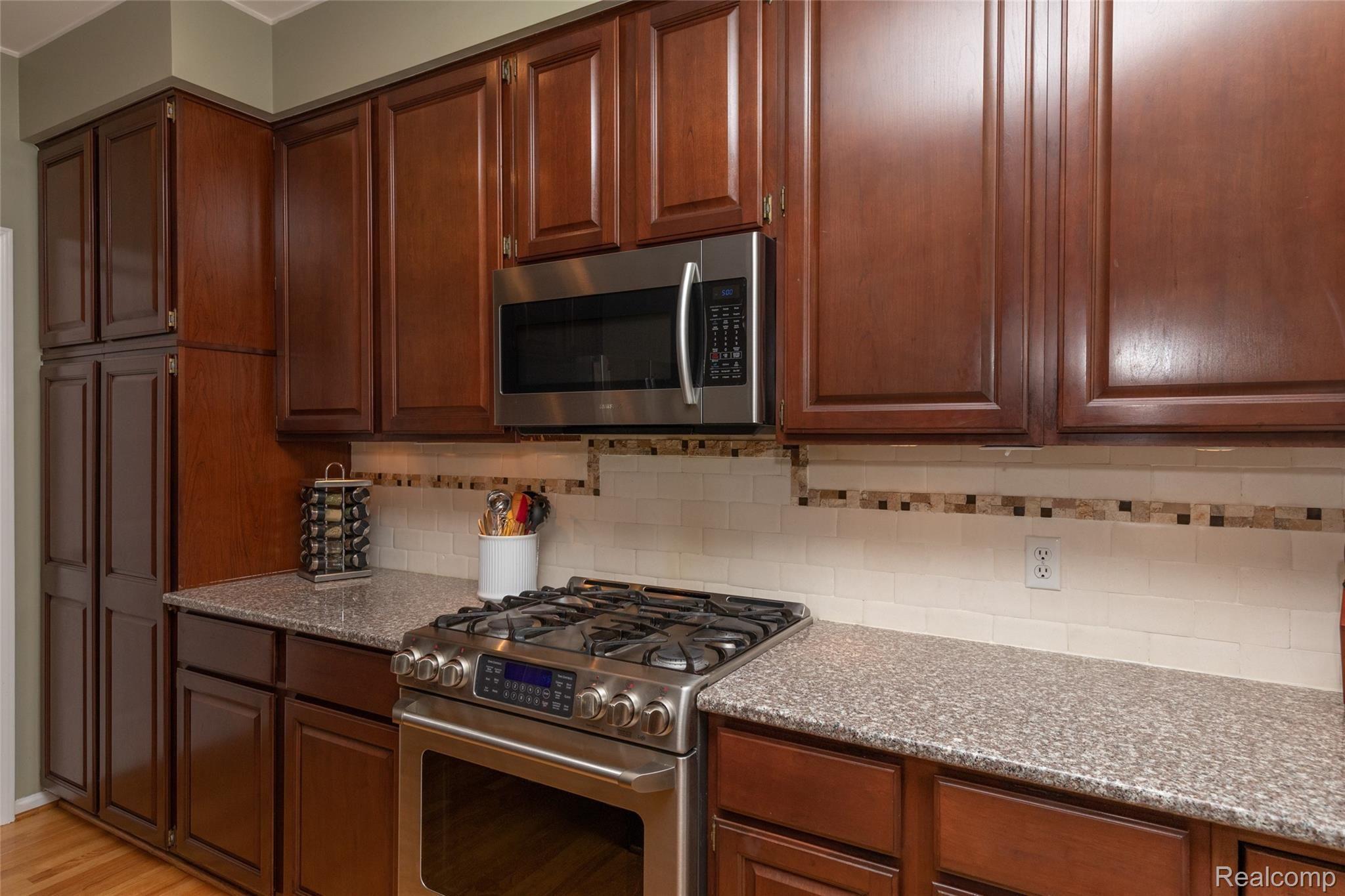 5233 Ridge Trail North Clarkston, MI 48348 - Photo 24 of 73 21.JPG