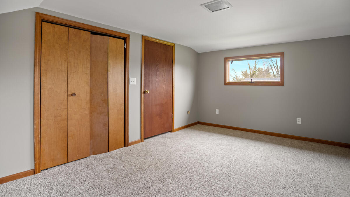 4805 3 Mile Road Bay City, MI 48706 - Photo 14 of 16 4805-3-Mile_014