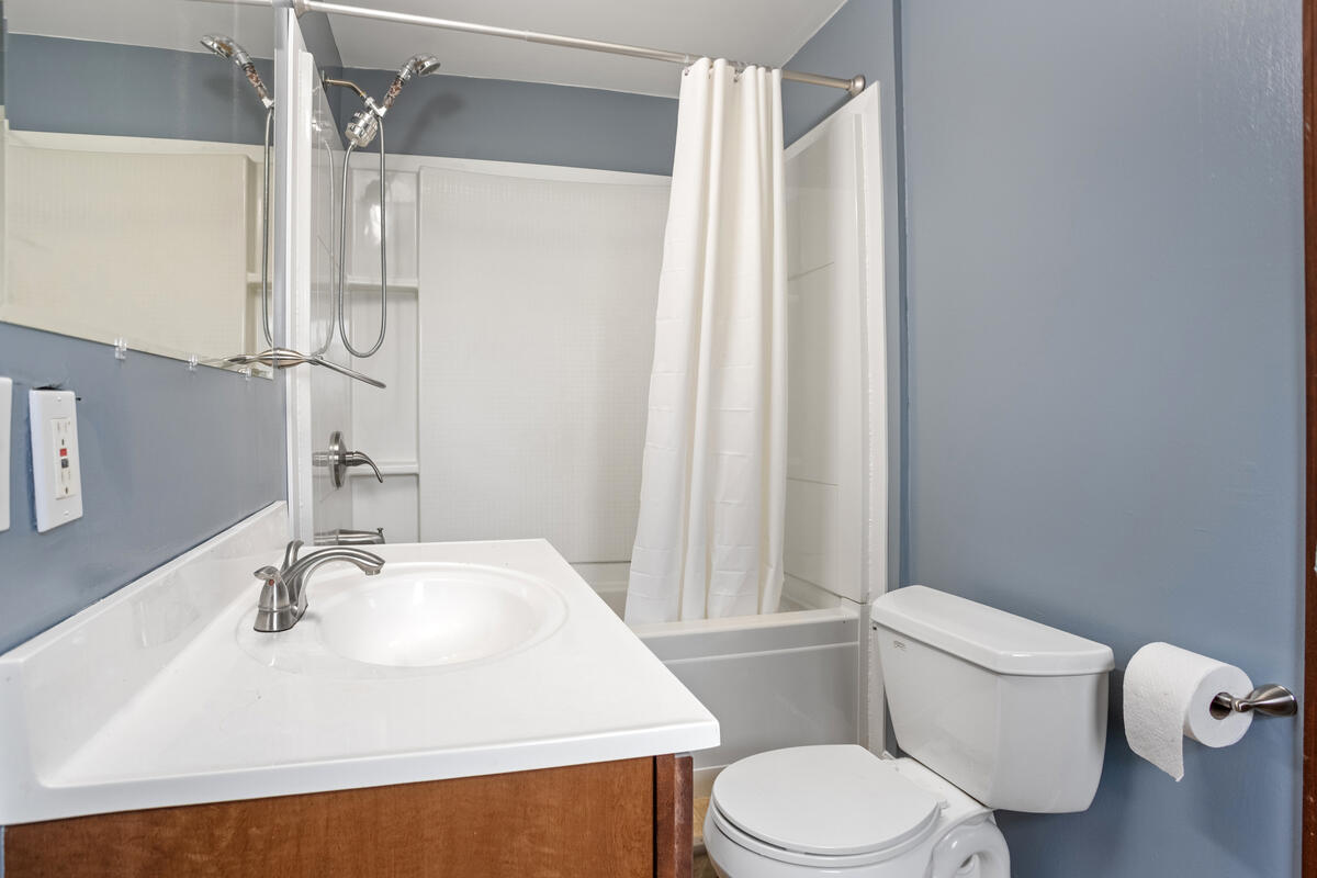 4805 3 Mile Road Bay City, MI 48706 - Photo 7 of 16 4805-3-Mile_007