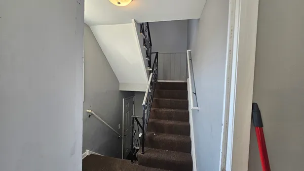 $234,900 | 1677 Patricia Place, Calumet City, IL 60409