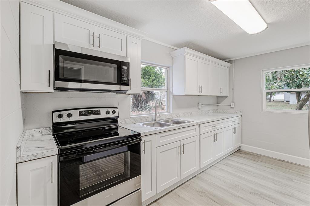 9 1st Street Southeast Fort Meade, FL 33841 - Photo 3 of 15