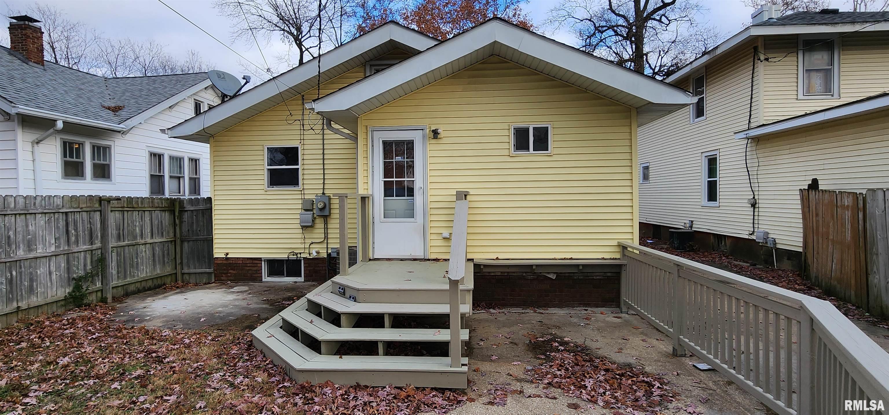 2513 South 9th Street Springfield, IL 62703 - Photo 5 of 30