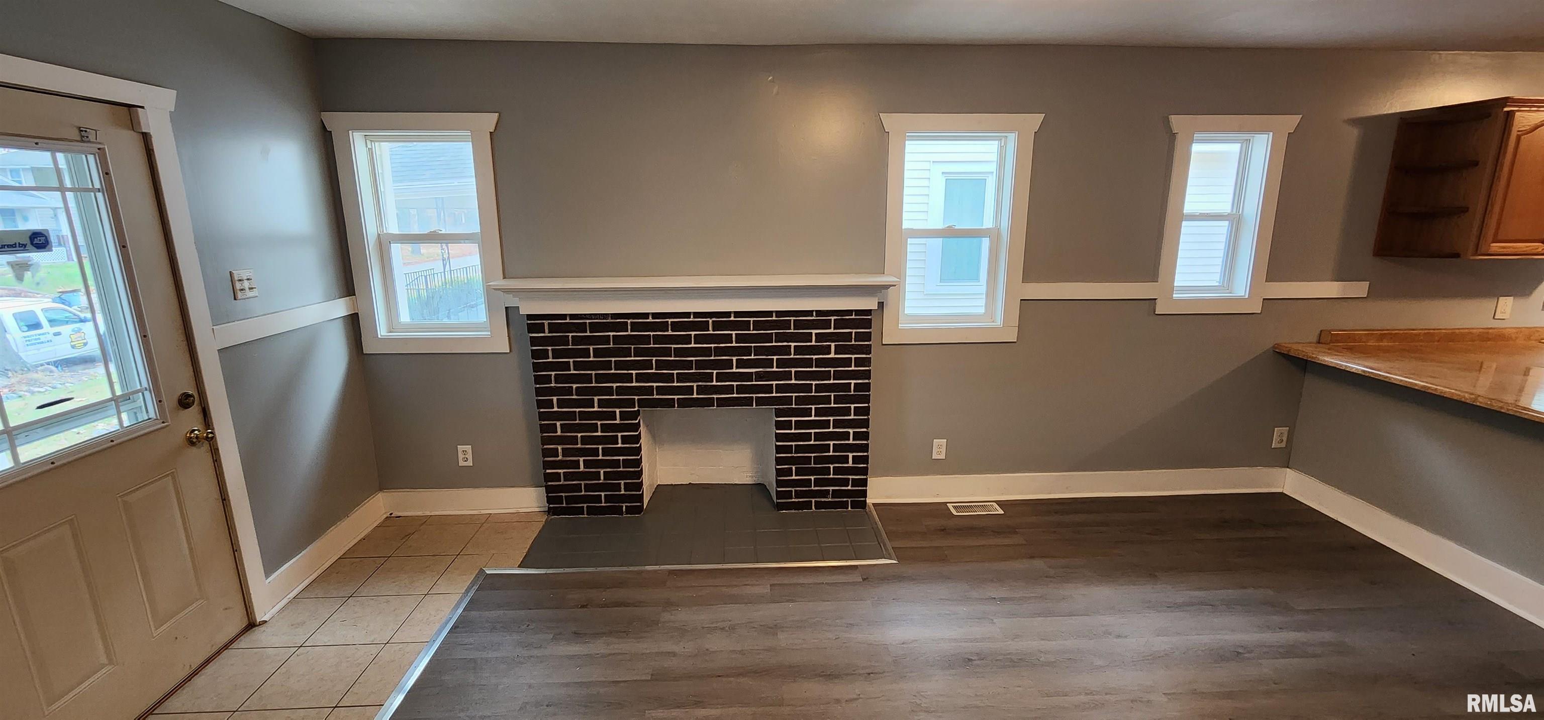 2513 South 9th Street Springfield, IL 62703 - Photo 10 of 30