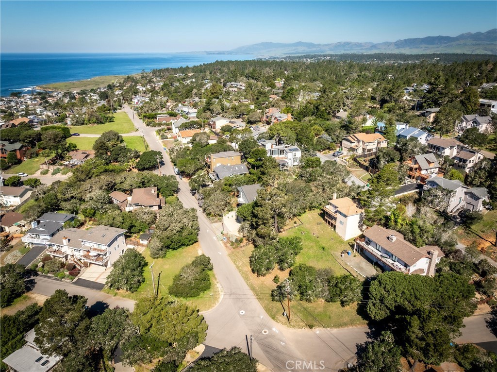 1606 St James Road Cambria, CA 93428 - Photo 3 of 17