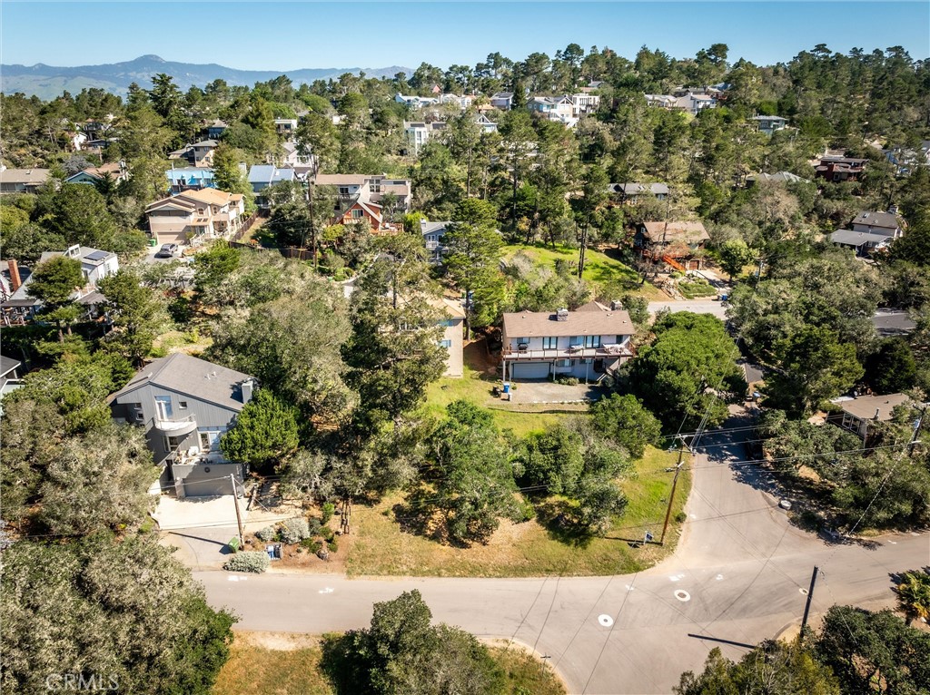 1606 St James Road Cambria, CA 93428 - Photo 4 of 17