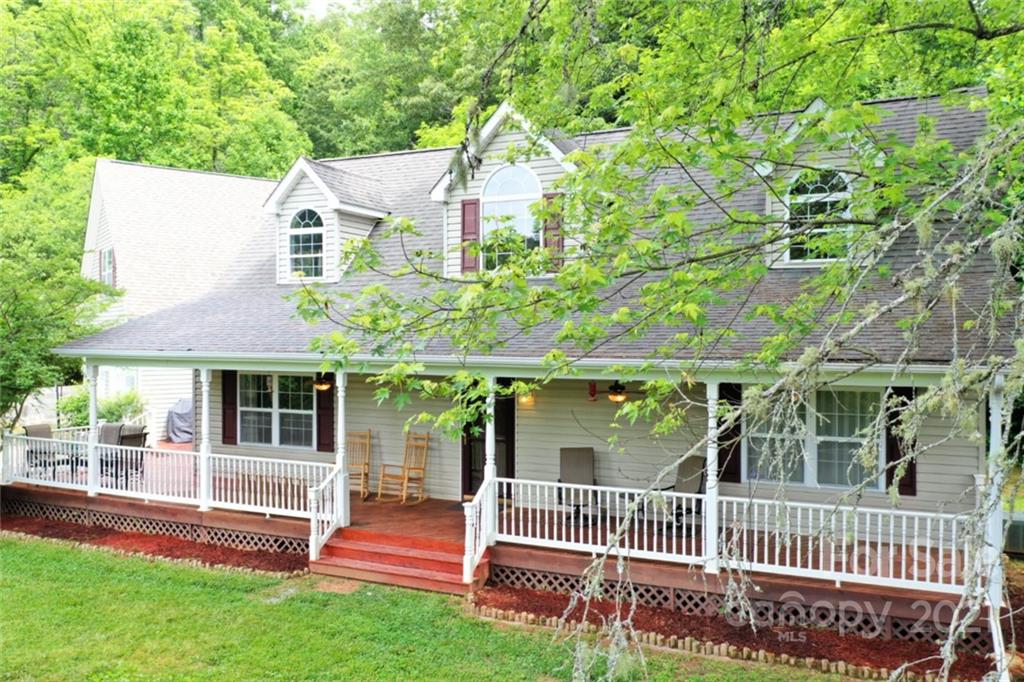 2701 River Road Sylva, NC 28779 - Photo 2 of 40 Gallery Image 2