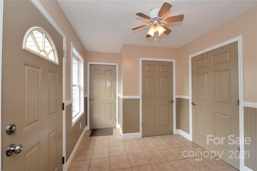 2701 River Road Sylva, NC 28779 - Photo 11 of 40 Gallery Image 11