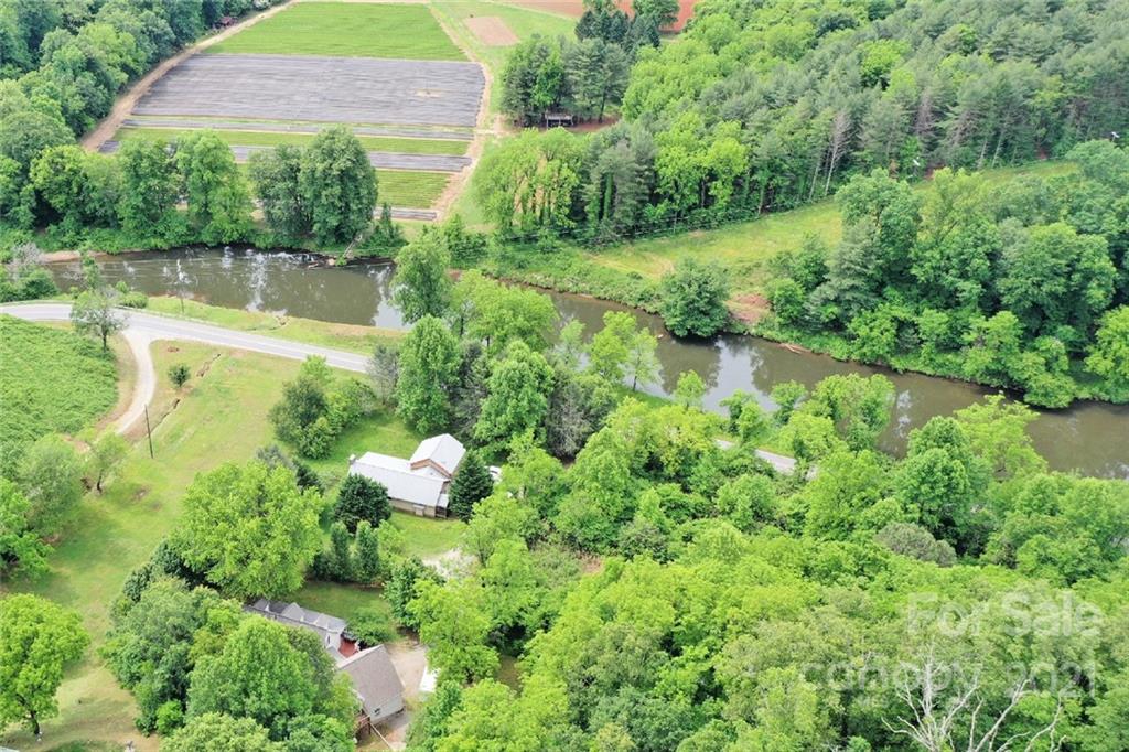 2701 River Road Sylva, NC 28779 - Photo 8 of 40 Gallery Image 8
