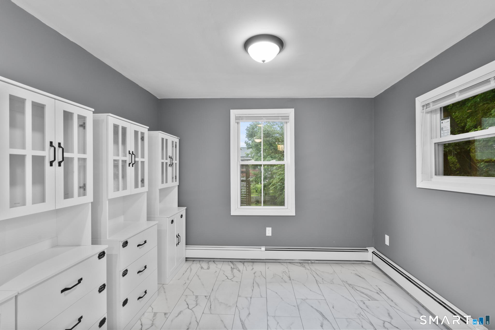 137 High Street Vernon, CT 06066 - Photo 7 of 37
