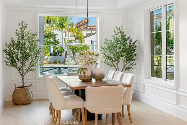 $6,795,000 | 521 12th Street, Huntington Beach, CA 92648