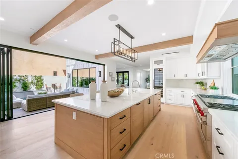 $6,795,000 | 521 12th Street, Huntington Beach, CA 92648