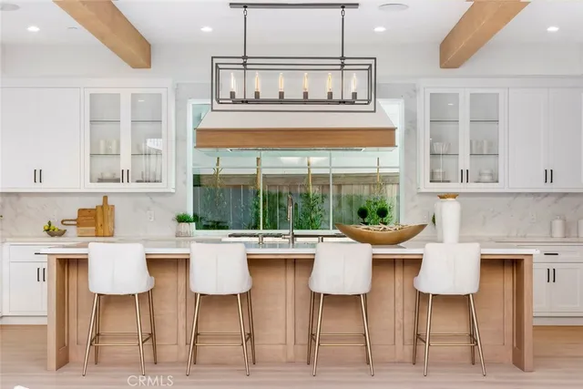 $6,795,000 | 521 12th Street, Huntington Beach, CA 92648