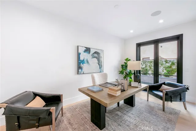 $6,795,000 | 521 12th Street, Huntington Beach, CA 92648