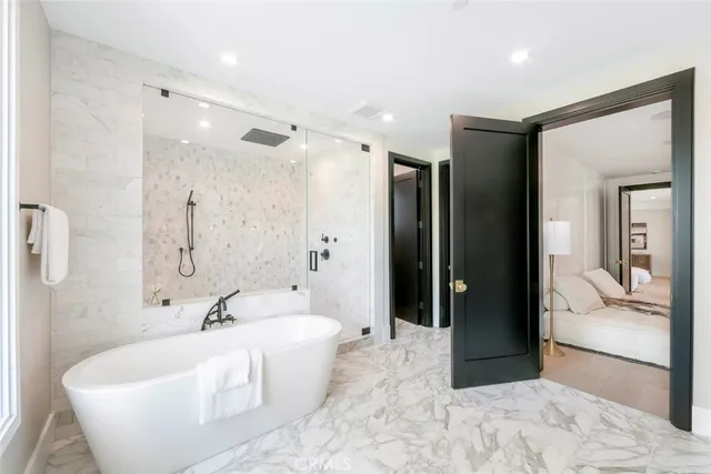 $6,795,000 | 521 12th Street, Huntington Beach, CA 92648