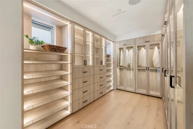 $6,795,000 | 521 12th Street, Huntington Beach, CA 92648